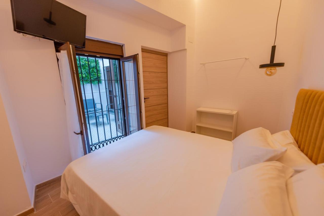Апартаменты Galarza Deluxe Casa Xvi-Xvii Parking Privado Gratis Касерес Экстерьер фото