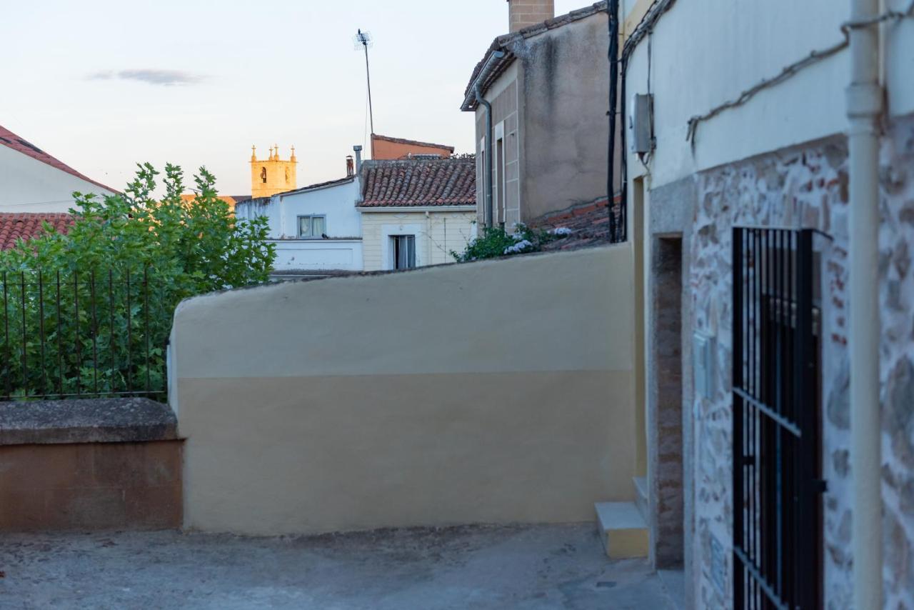 Апартаменты Galarza Deluxe Casa Xvi-Xvii Parking Privado Gratis Касерес Экстерьер фото
