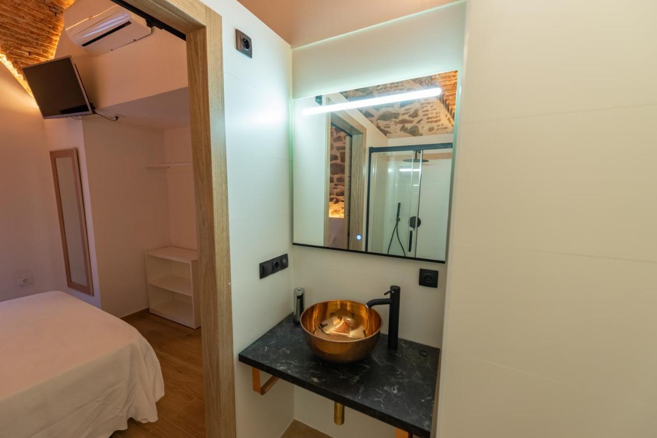 Апартаменты Galarza Deluxe Casa Xvi-Xvii Parking Privado Gratis Касерес Экстерьер фото